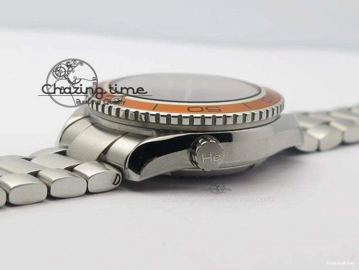0820 FlexibleFit Planet Ocean SS Bp Maker 45mm Orange Bezel On SS Bracelet A 8216